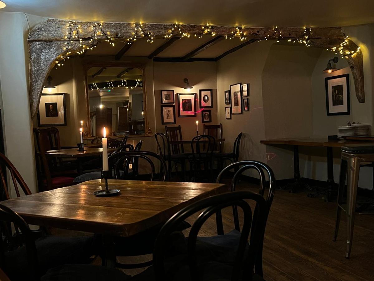 The Dukes Hotel Leighton Buzzard Exterior photo