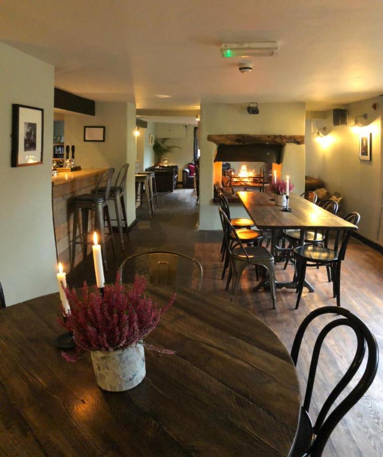 The Dukes Hotel Leighton Buzzard Exterior photo